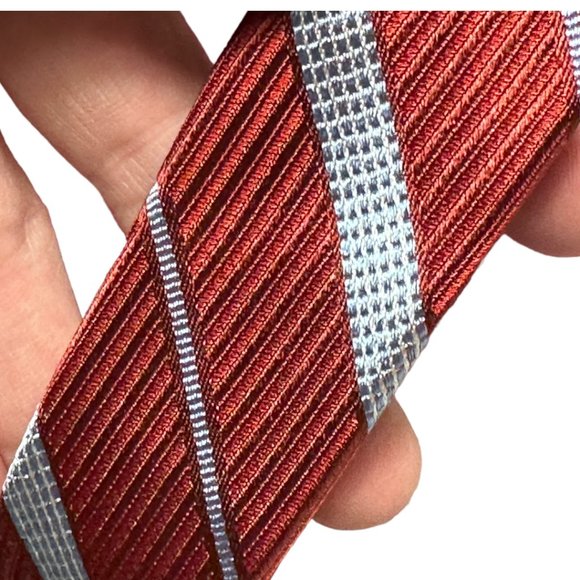 ELEGANT AND CLASSIC ROBERT TALBOT MEN'S TIE - 100% SILK - NEW WITH TAG - Picture 3 of 6